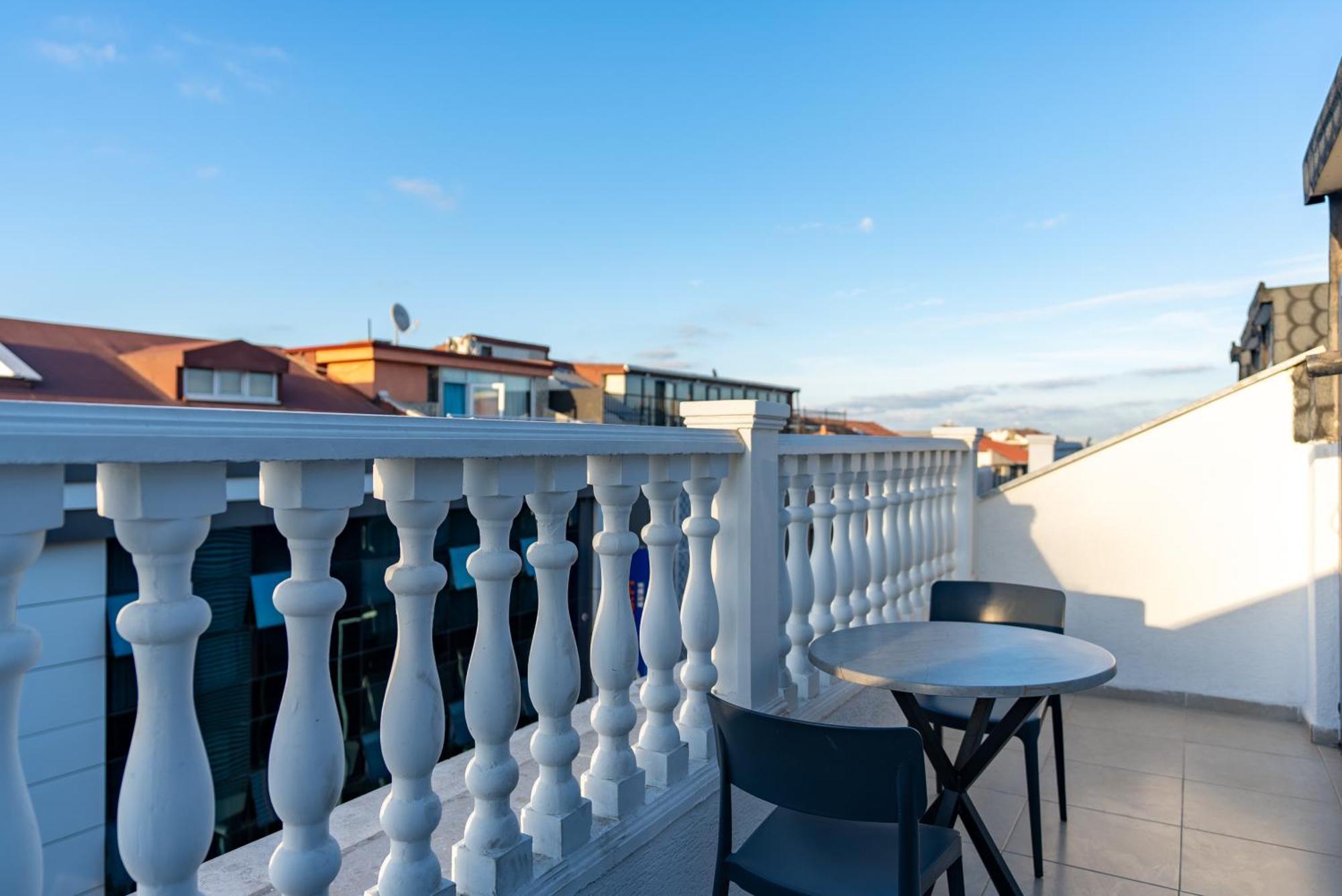 Black Palace Hotel Istanbul Exterior foto